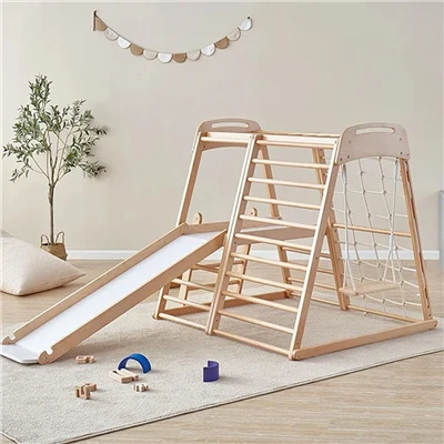 Phòng tập leo núi bằng gỗ